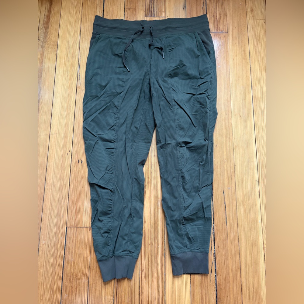 lululemon athletica Dance Studio Mid-Rise Jogger Size 12